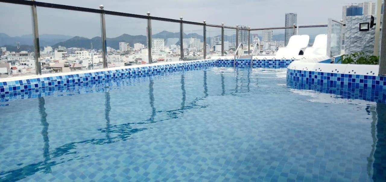 Sen Vang Luxury Hotel Nha Trang Esterno foto