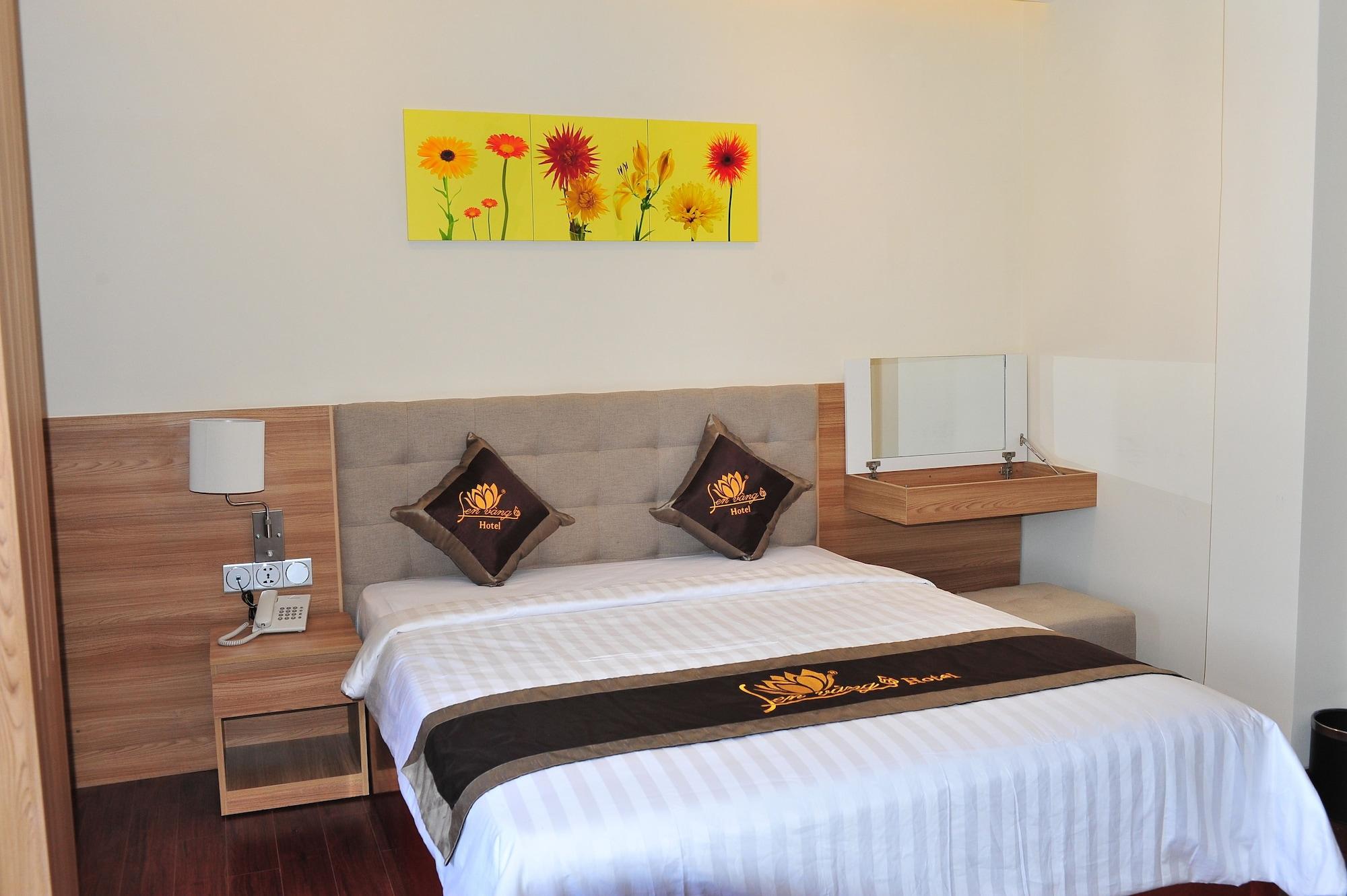 Sen Vang Luxury Hotel Nha Trang Esterno foto
