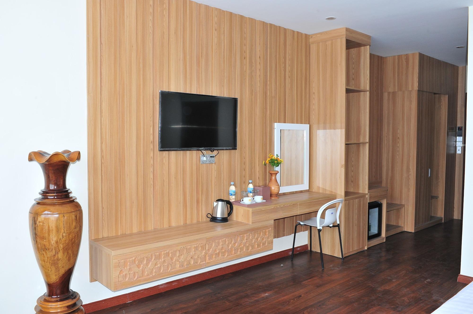Sen Vang Luxury Hotel Nha Trang Esterno foto