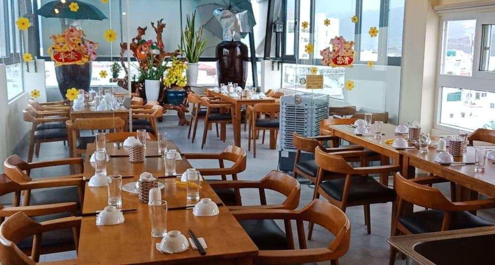 Sen Vang Luxury Hotel Nha Trang Esterno foto