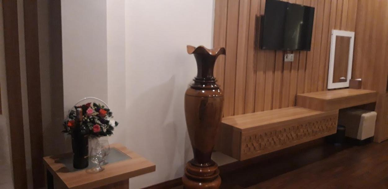 Sen Vang Luxury Hotel Nha Trang Esterno foto
